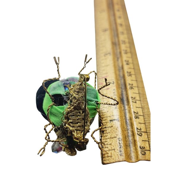 Unusual Vintage Dimensional Hand Done Wire Fabric Bug/Bee Brooch (A2201) - Picture 5 of 6